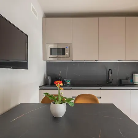 Lucrezia - Vista Langhe - Apartment Guarene